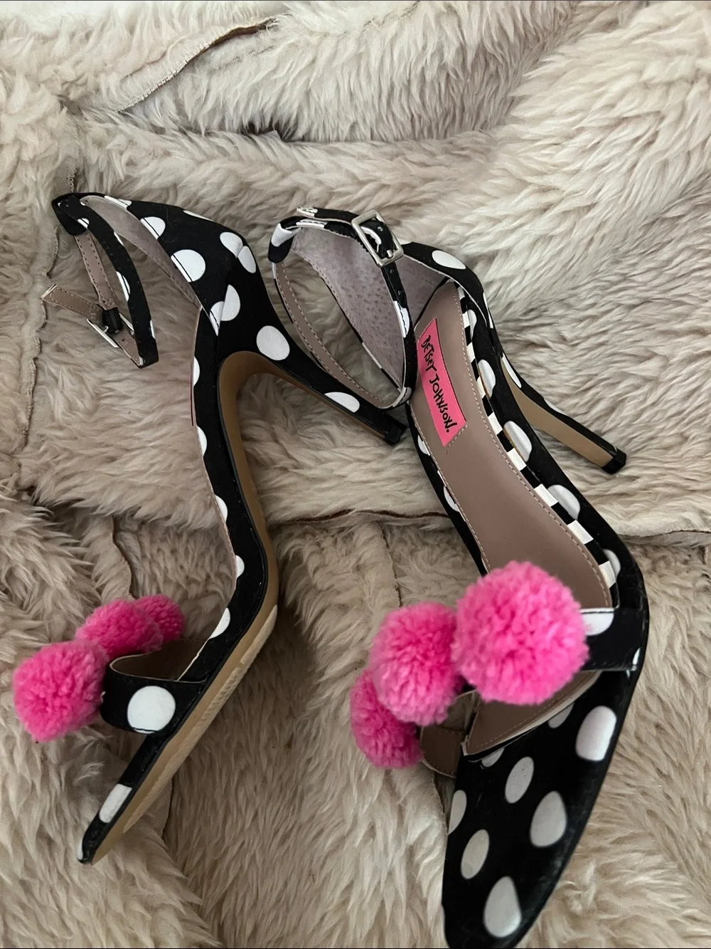 BETSEY JOHNSON Polka Dot High Heel Sandals with Pink Pom Poms - Picture 3 of 6